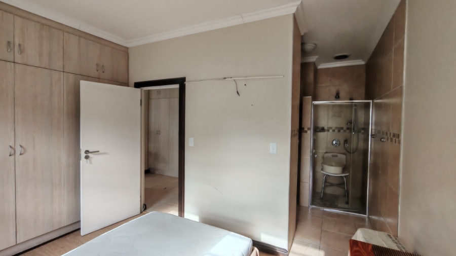 2 Bedroom Property for Sale in Blue Mountain Village Western Cape